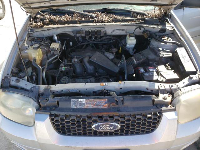 Photo 12 from auction – 2005 FORD ESCAPE LIM with VIN 1FMCU94145KD52188