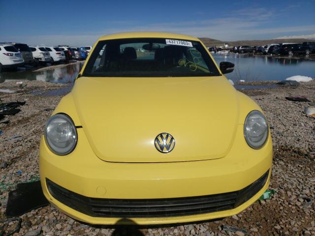 Photo 5 from auction – 2012 VOLKSWAGEN BEETLE with VIN 3VWJP7AT4CM605249