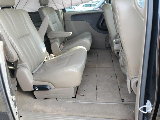 Photo 11 from auction – 2014 CHRYSLER TOWN & COU with VIN 2C4RC1BG0ER374653