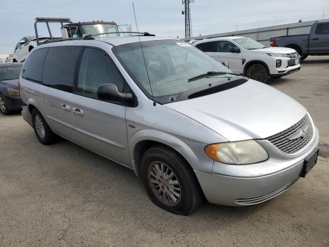 Photo 4 from auction – 2002 CHRYSLER TOWN & COU with VIN 2C4GP74L32R725186