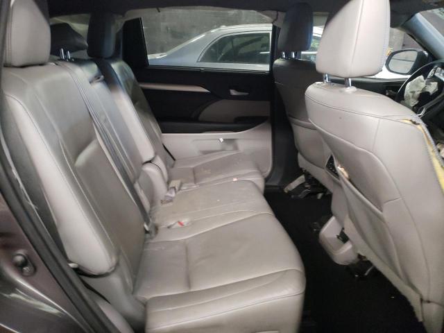 Photo 11 from auction – 2016 TOYOTA HIGHLANDER with VIN 5TDJKRFH3GS252249