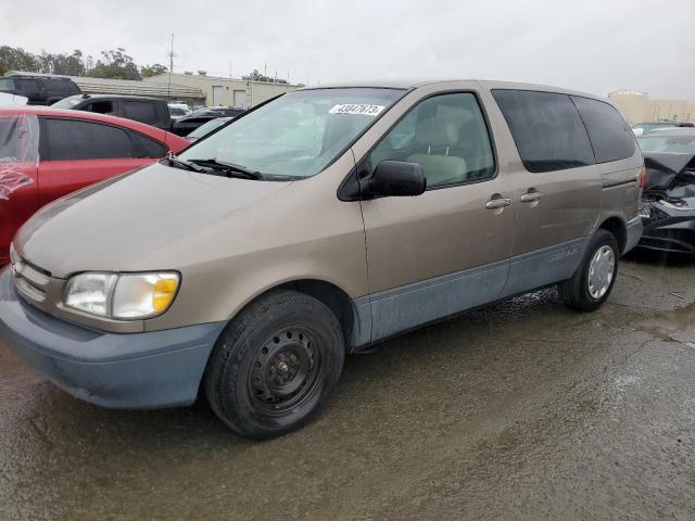 Photo 1 from auction – 1998 TOYOTA SIENNA LE with VIN 4T3ZF13C2WU007795