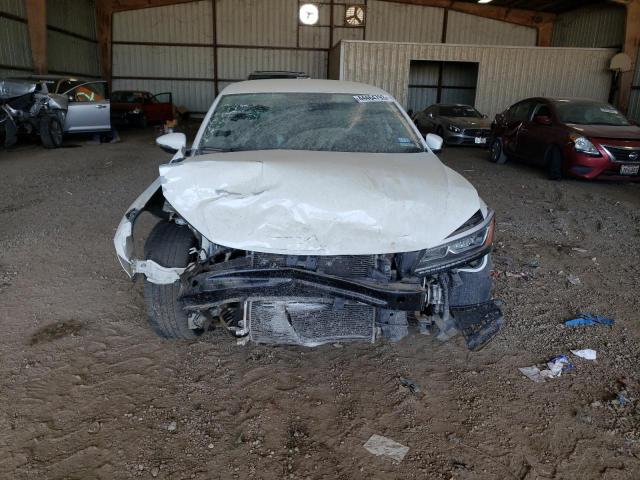 Photo 5 from auction – 2016 VOLKSWAGEN PASSAT S with VIN 1VWAT7A30GC033017