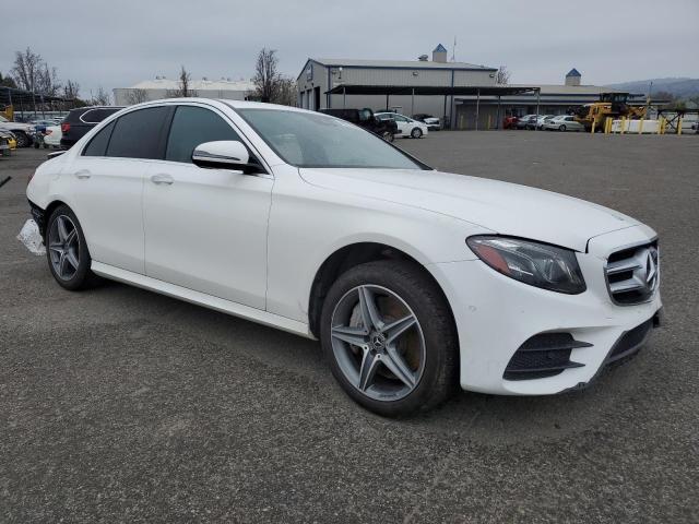 Photo 4 from auction – 2018 MERCEDES-BENZ E 300 with VIN WDDZF4JB5JA321174