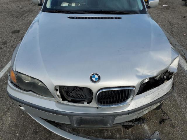 Photo 11 from auction – 2003 BMW 325 I with VIN WBAAZ33433PH33519