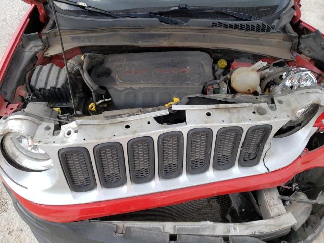 Photo 12 from auction – 2018 JEEP RENEGADE L with VIN ZACCJADB6JPJ16209
