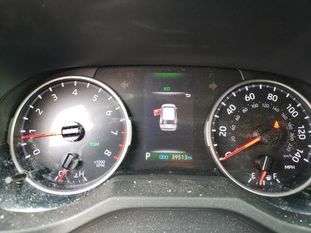 Photo 9 from auction – 2021 TOYOTA RAV4 XLE with VIN JTMW1RFV0MD071986