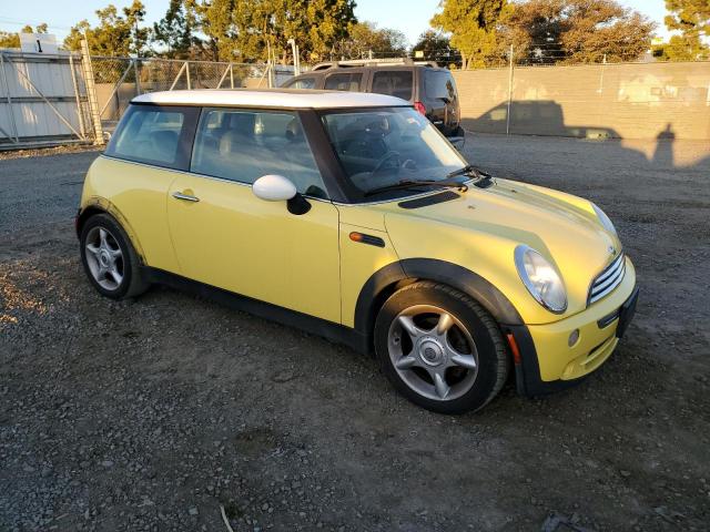 Photo 4 from auction – 2005 MINI COOPER with VIN WMWRC334X5TJ64650