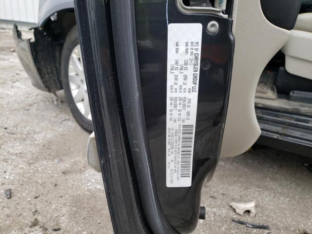 Photo 14 from auction – 2012 CHRYSLER TOWN & COU with VIN 2C4RC1CG1CR229584