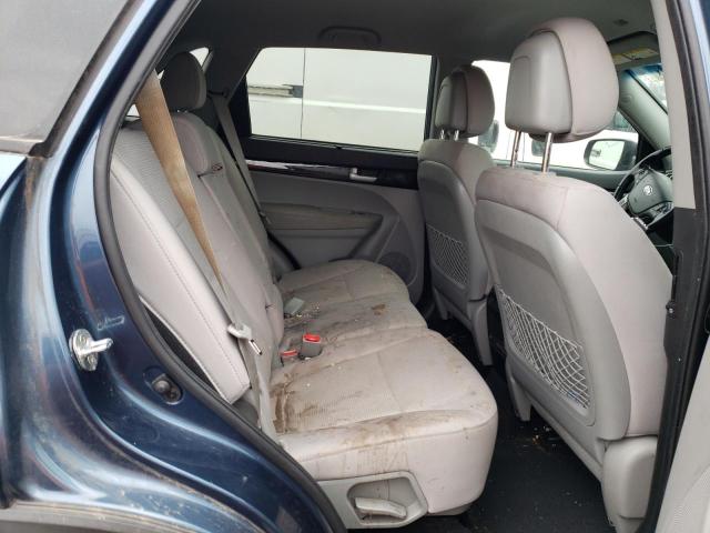Photo 11 from auction – 2015 KIA SORENTO LX with VIN 5XYKT3A62FG571092