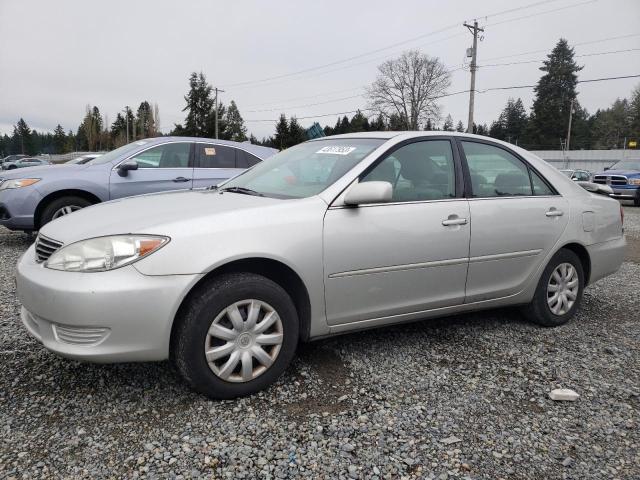 TOYOTA CAMRY LE 2005 with VIN 4T1BE30K25U590940 - Photo from auction