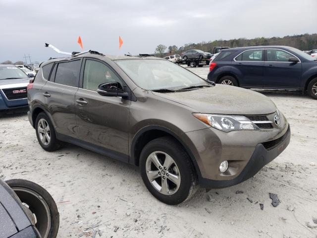 Photo 4 from auction – 2015 TOYOTA RAV4 XLE with VIN JTMRFREV1FD145418