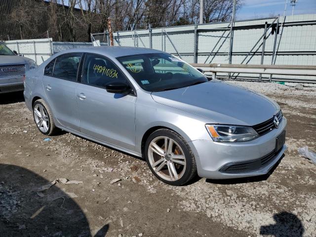 Photo 4 from auction – 2013 VOLKSWAGEN JETTA BASE with VIN 3VW2K7AJ2DM369025