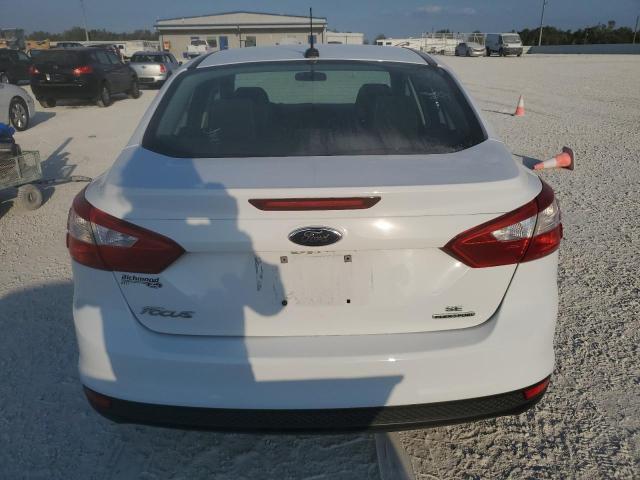 Photo 6 from auction – 2014 FORD FOCUS SE with VIN 1FADP3F2XEL213749