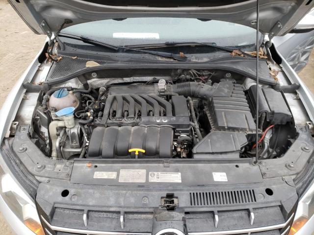 Photo 11 from auction – 2012 VOLKSWAGEN PASSAT SE with VIN 1VWBM7A35CC095024