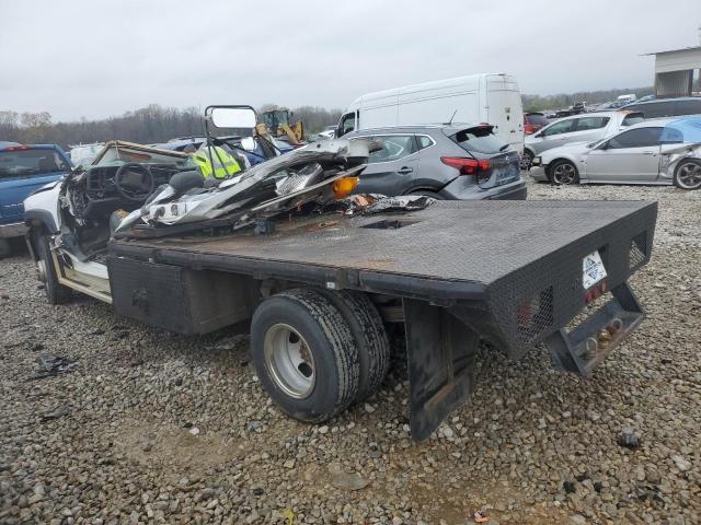 Photo 2 from auction – 2002 GMC NEW SIERRA with VIN 1GDJC34172F100821