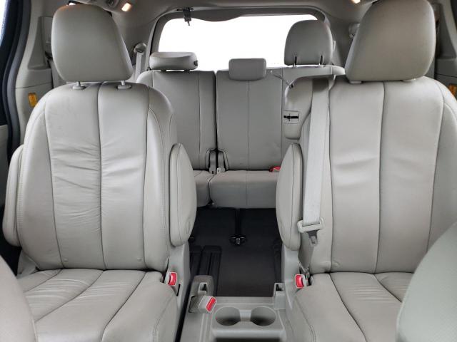 Photo 10 from auction – 2013 TOYOTA SIENNA XLE with VIN 5TDYK3DC6DS388129