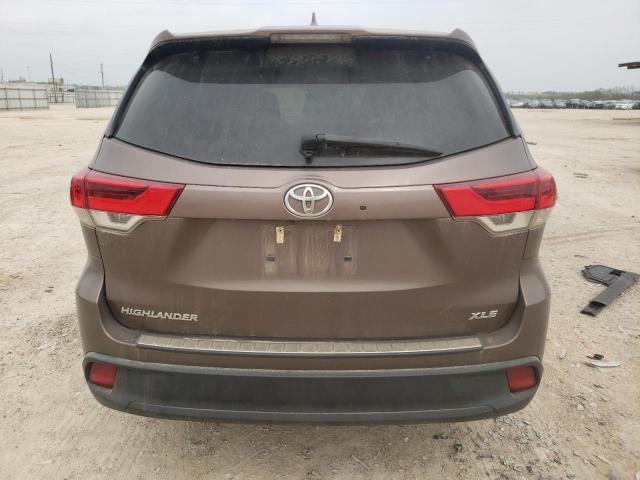 Photo 6 from auction – 2019 TOYOTA HIGHLANDER with VIN 5TDKZRFH2KS294419