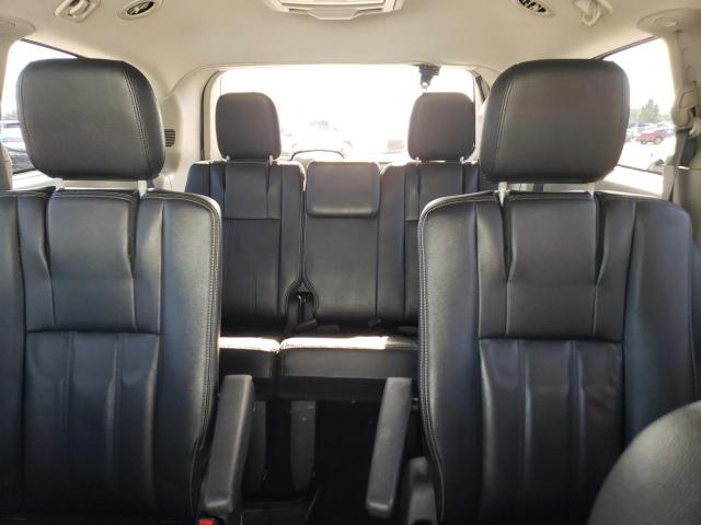 Photo 10 from auction – 2015 CHRYSLER TOWN & COU with VIN 2C4RC1BG3FR645495