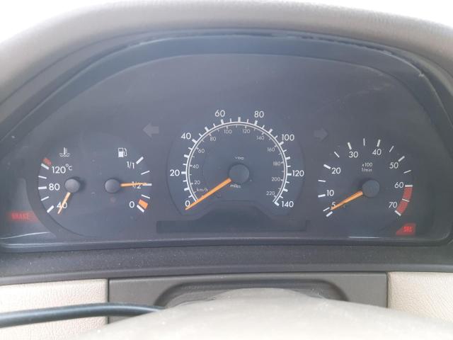 Photo 9 from auction – 1996 MERCEDES-BENZ E 300D with VIN WDBJF20F5TJ020292