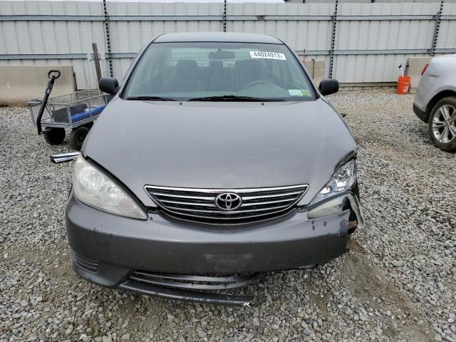 Photo 5 from auction – 2005 TOYOTA CAMRY LE with VIN 4T1BE32K35U610223