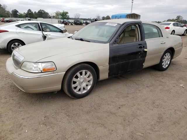 Photo 1 from auction – 2010 LINCOLN TOWN CAR S with VIN 2LNBL8CV0AX602532