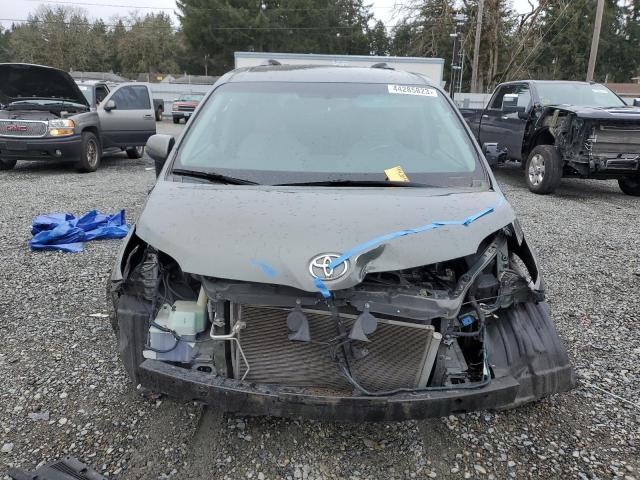 Photo 5 from auction – 2013 TOYOTA SIENNA LE with VIN 5TDKK3DC4DS373618