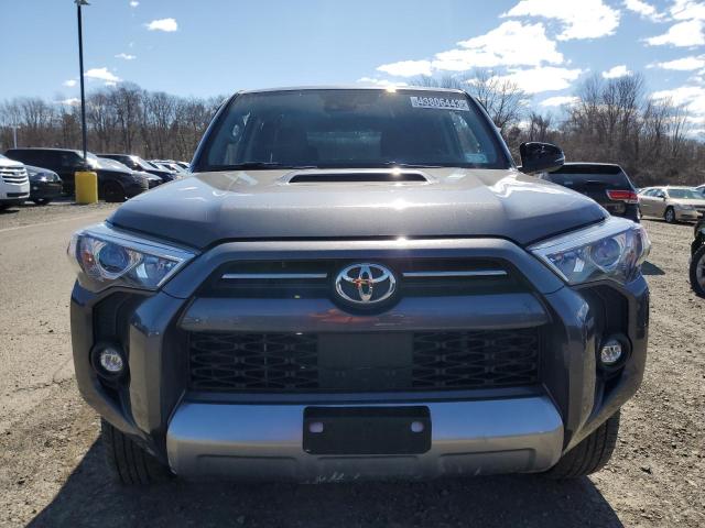 Photo 5 from auction – 2022 TOYOTA 4RUNNER SR with VIN JTERU5JR7N6023765