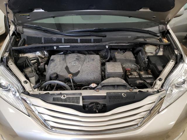 Photo 11 from auction – 2017 TOYOTA SIENNA LE with VIN 5TDKZ3DC4HS812771