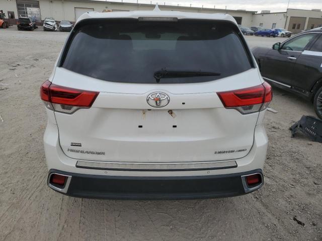 Photo 6 from auction – 2018 TOYOTA HIGHLANDER with VIN 5TDDZRFH0JS818416
