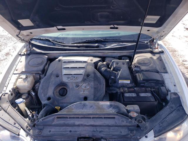 Photo 11 from auction – 2008 HYUNDAI AZERA SE with VIN KMHFC46F98A251928
