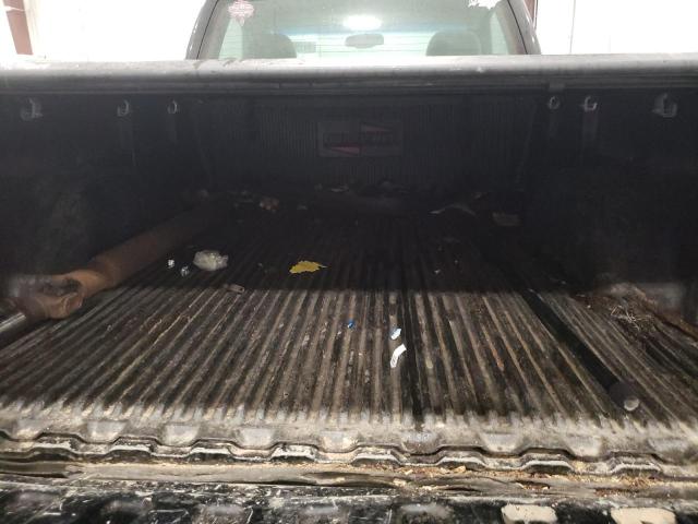 Photo 10 from auction – 2004 CHEVROLET SILVERADO with VIN 1GCEK14VX4Z122961