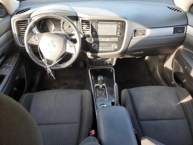 Photo 8 from auction – 2017 MITSUBISHI OUTLANDER with VIN JA4AZ2A35HZ063515