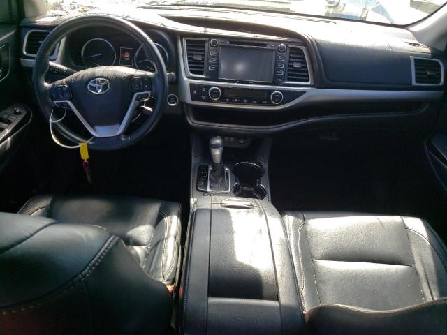 Photo 8 from auction – 2018 TOYOTA HIGHLANDER with VIN 5TDJZRFH5JS538297