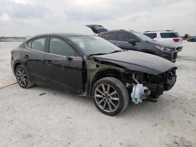 Photo 4 from auction – 2018 MAZDA 3 TOURING with VIN 3MZBN1V37JM174730