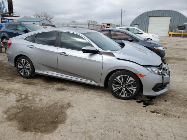 Photo 4 from auction – 2018 HONDA CIVIC EX with VIN JHMFC1F38JX032677