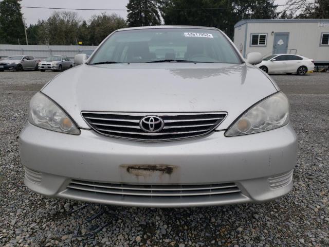 Photo 5 from auction – 2005 TOYOTA CAMRY LE with VIN 4T1BE30K25U590940