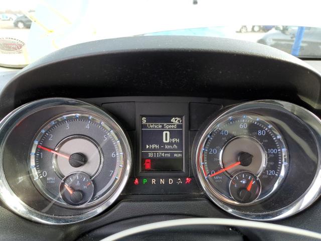 Photo 9 from auction – 2014 CHRYSLER TOWN & COU with VIN 2C4RC1BG8ER259542