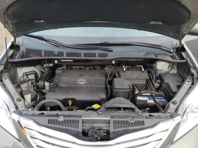 Photo 11 from auction – 2011 TOYOTA SIENNA XLE with VIN 5TDDK3DC9BS008454