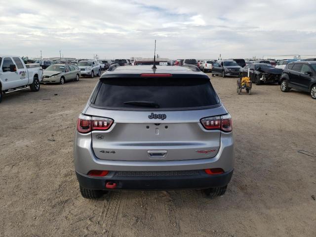 Photo 6 from auction – 2018 JEEP COMPASS TR with VIN 3C4NJDDB8JT451431