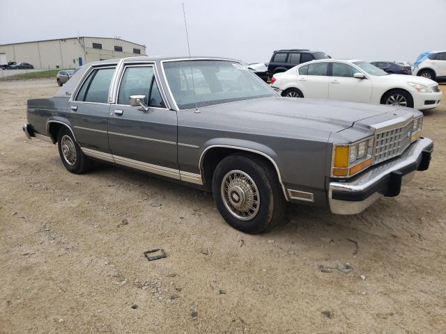 Photo 4 from auction – 1987 FORD CROWN VICT with VIN 2FABP74F7HX100773