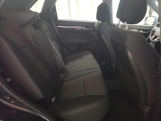 Photo 11 from auction – 2011 KIA SORENTO BA with VIN 5XYKTCA10BG055263