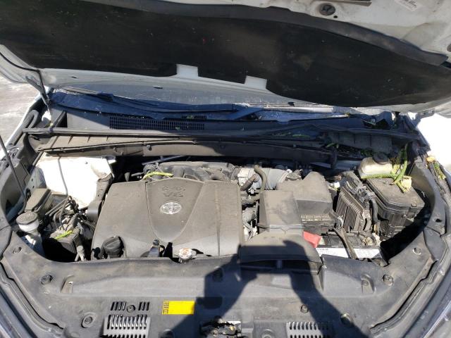 Photo 12 from auction – 2018 TOYOTA HIGHLANDER with VIN 5TDJZRFH5JS538297