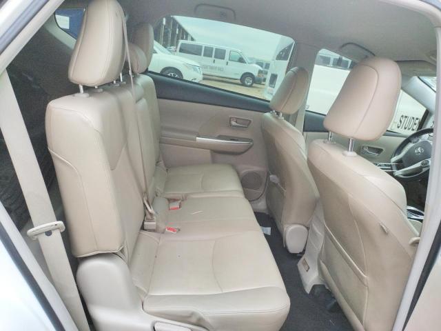 Photo 10 from auction – 2013 TOYOTA PRIUS V with VIN JTDZN3EU4D3226844