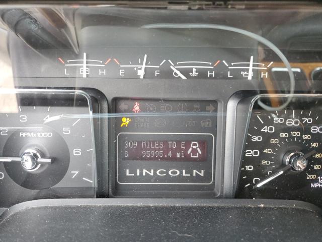 Photo 9 from auction – 2011 LINCOLN NAVIGATOR with VIN 5LMJJ3H5XBEJ09289
