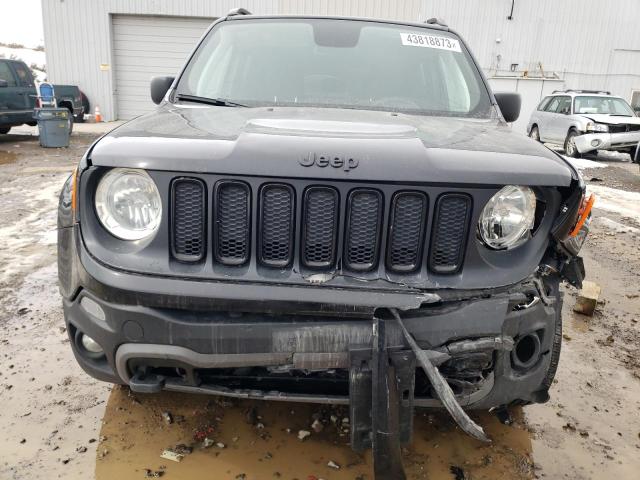 Photo 5 from auction – 2018 JEEP RENEGADE S with VIN ZACCJBAB3JPH26131