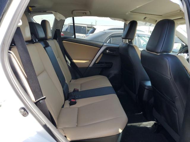 Photo 11 from auction – 2017 TOYOTA RAV4 LIMIT with VIN 2T3YFREV3HW345265