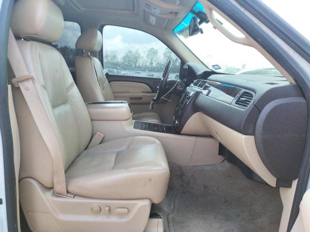 Photo 7 from auction – 2009 GMC YUKON DENA with VIN 1GKFC03259R265895