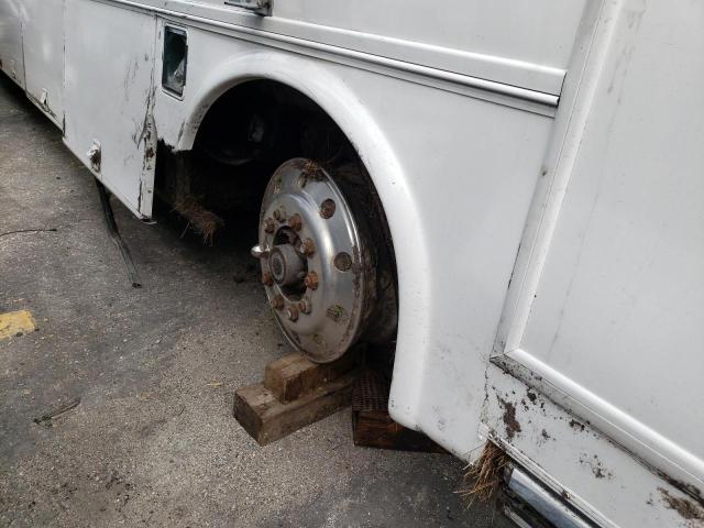 Photo 9 from auction – 1998 OTHER OTHER with VIN 4VZCN0995WC027894