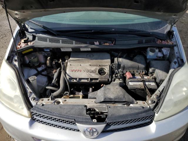 Photo 12 from auction – 2004 TOYOTA SIENNA with VIN 5TDZA23C94S019977